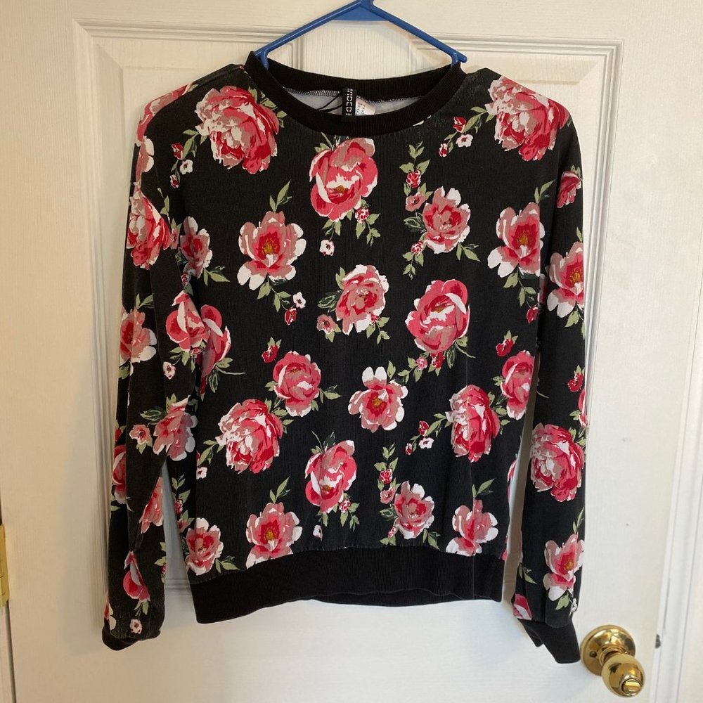 Flower Print Crew Neck